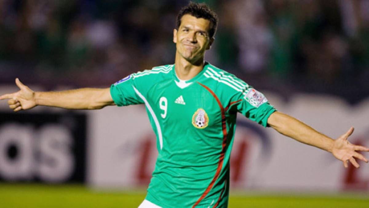 Borgetti: 'Costa Rica no tiene para competirle a México'