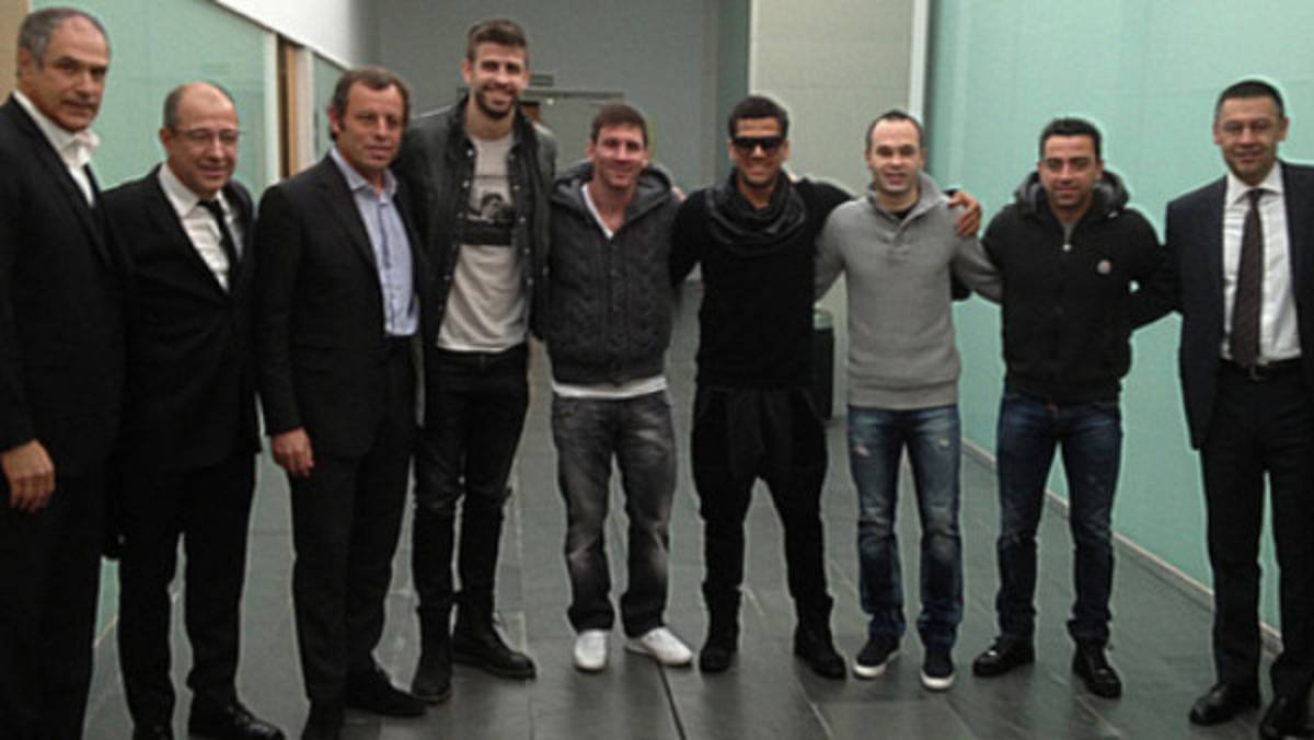 La expedición barcelonista con Messi e Iniesta llegaron a Zúrich