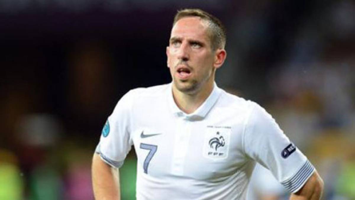 Polémica por llamar 'feo' a Ribery