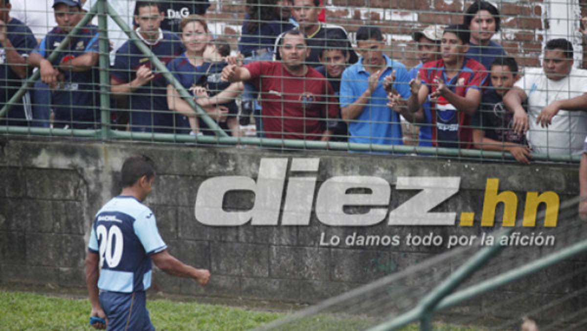 VIDEO: Insultos de la afición de Motagua