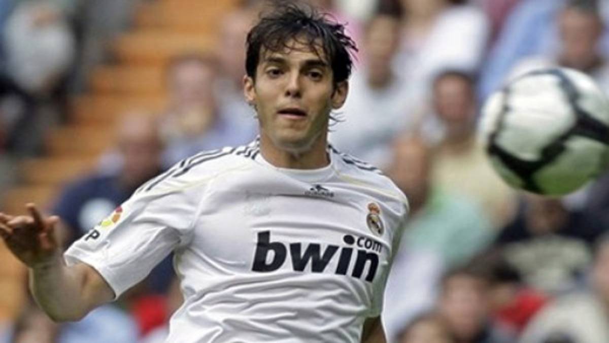 El Inter mandaría a revisar a Kaká