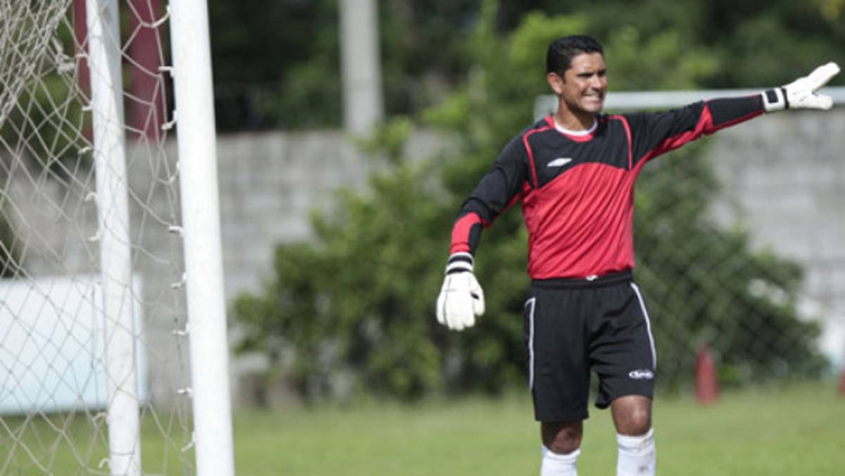 Juvenil le lleva ventaja a Coello