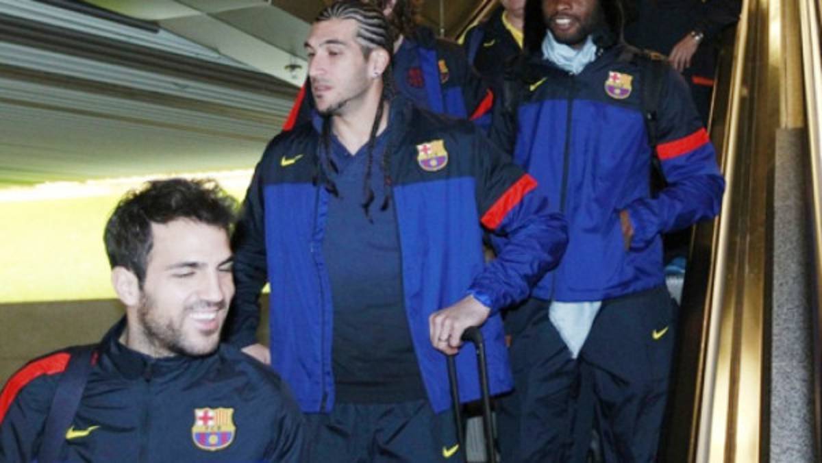 Retienen a Cesc Fábregas por dos horas en aeropuerto de Rusia