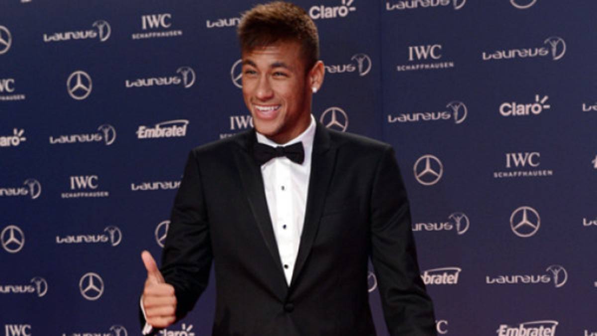 Johan Cruyff critica fichaje de Neymar