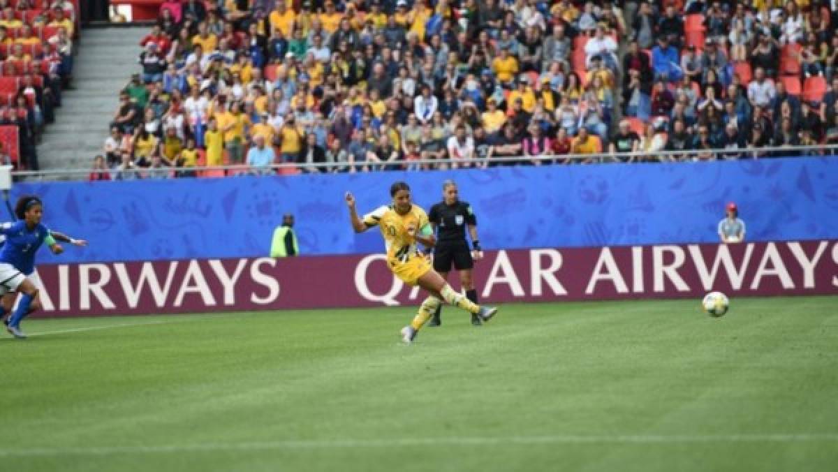 EN FOTOS: Así fue el debut de Melissa Pastrana en el Mundial femenino de Francia