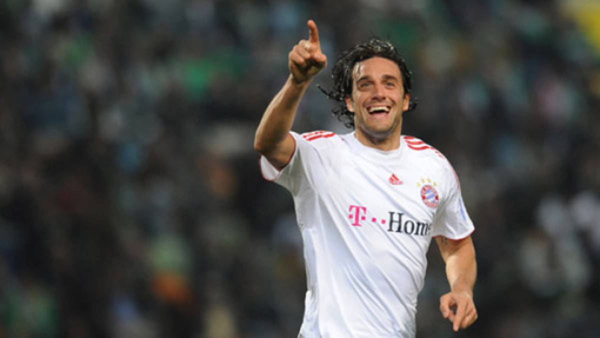 Luca Toni consigue carta de libertad