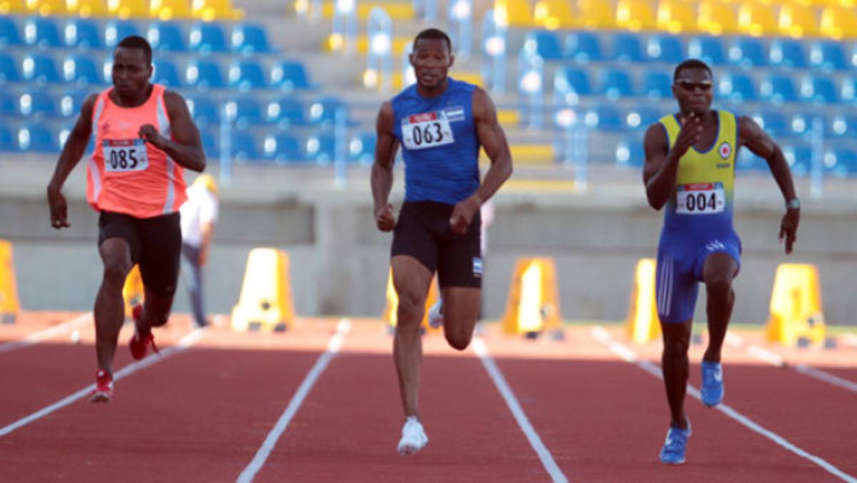 Rolando Palacios saca la cara por Honduras y rompe récord