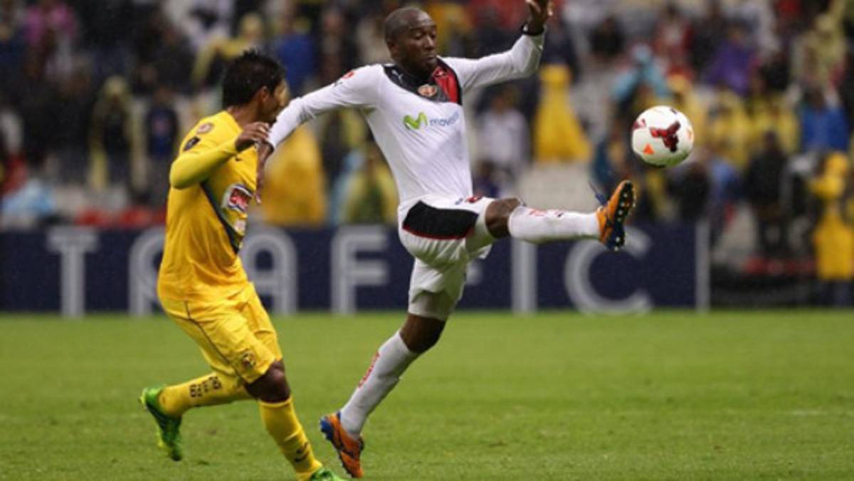 Jerry Palacios: 'Gracias a Dios por venir dos veces al Azteca y ganar”