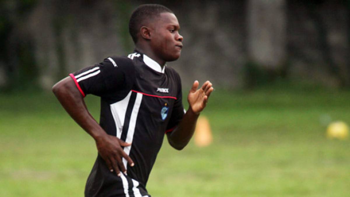 Júnior Lacayo se resigna a seguir otro torneo en Victoria