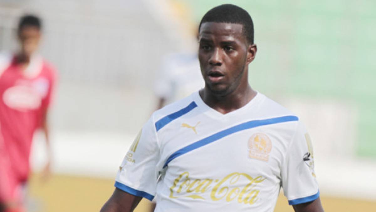 Juan Carlos García se reportó al entrenamiento de Olimpia