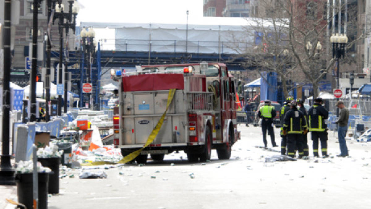 Famosos se solidarizan con afectados en tragedia de Boston