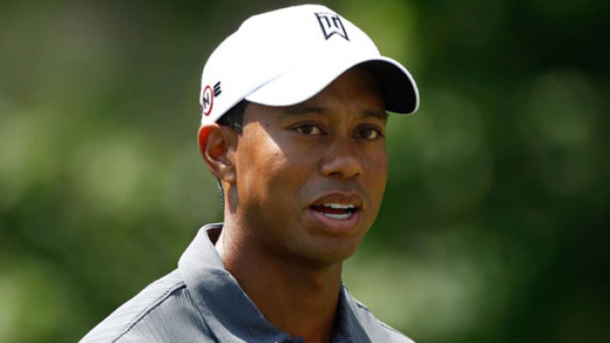 Peligra primer lugar de Tiger Woods