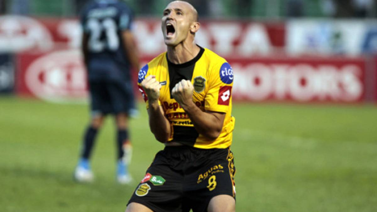 Palomo renovó con Real España