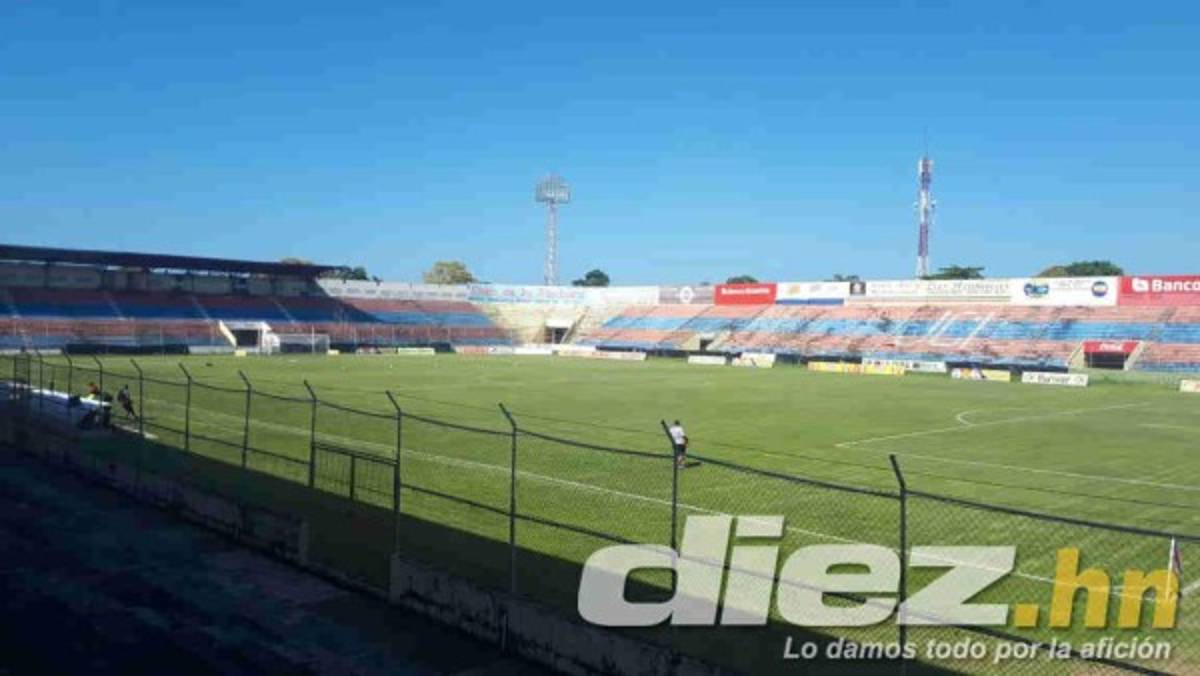 EN FOTOS: Así de descuidado se encuentra el estadio Ceibeño