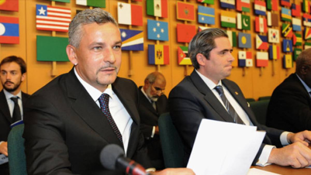 Baggio será asesor técnico de Federación