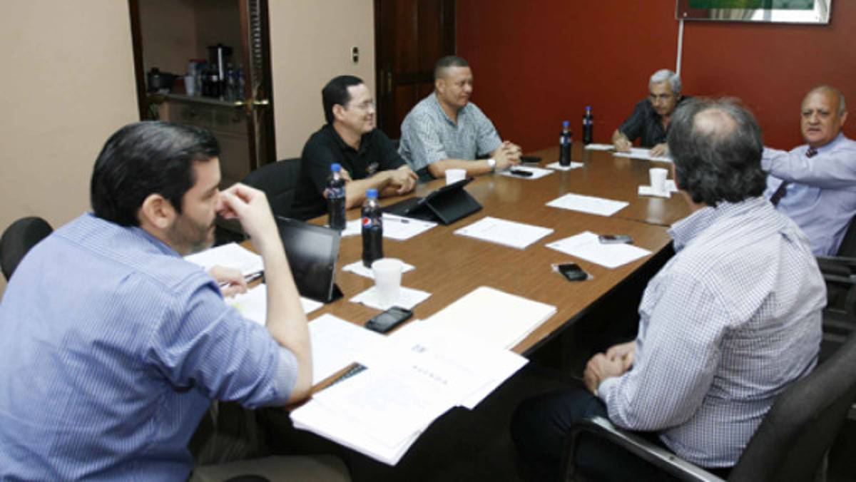 Agenda de la reunión de la Liga Nacional