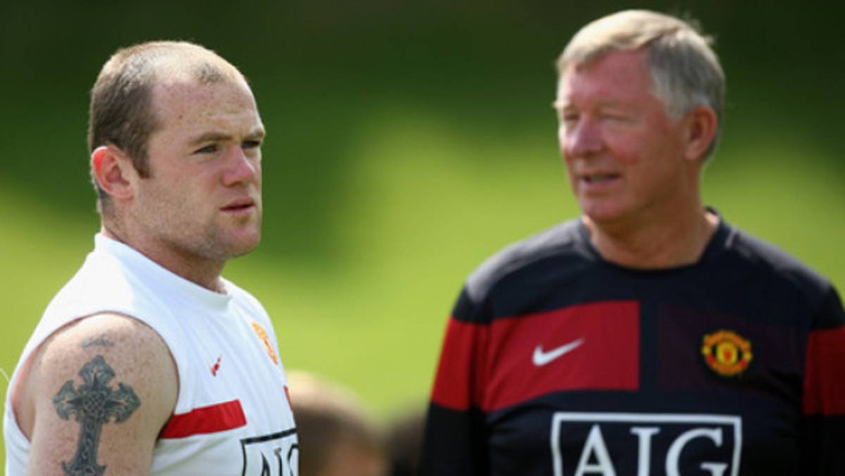 Wayne Rooney contradice a Alex Ferguson