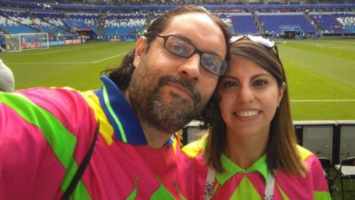 NO SE VIO: Cachetada del árbitro al Chucky Lozano y el gesto de Héctor Herrara en la goleada de México a Bermudas