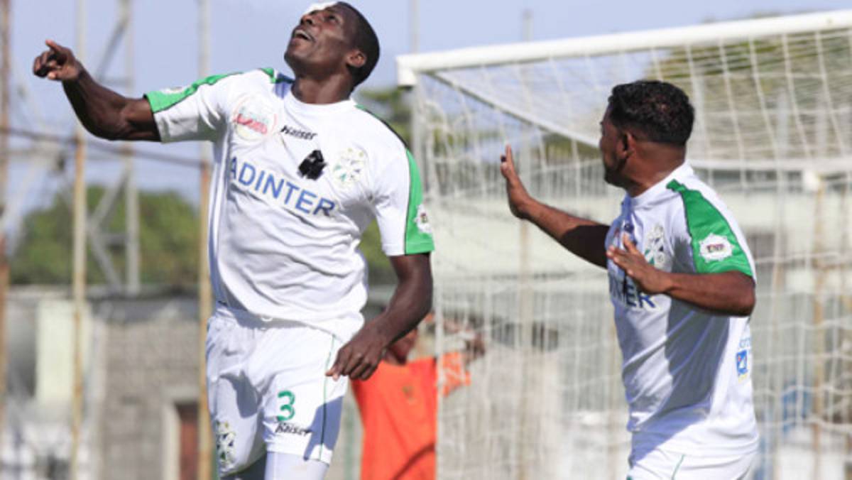 Javier Estupiñán, el colombiano que conquista al Platense