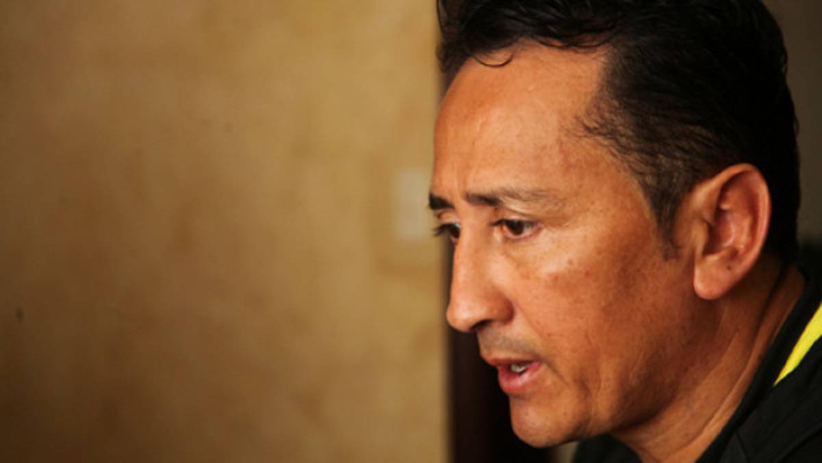 Jorge Pineda no podrá dirigir al Vida contra Platense