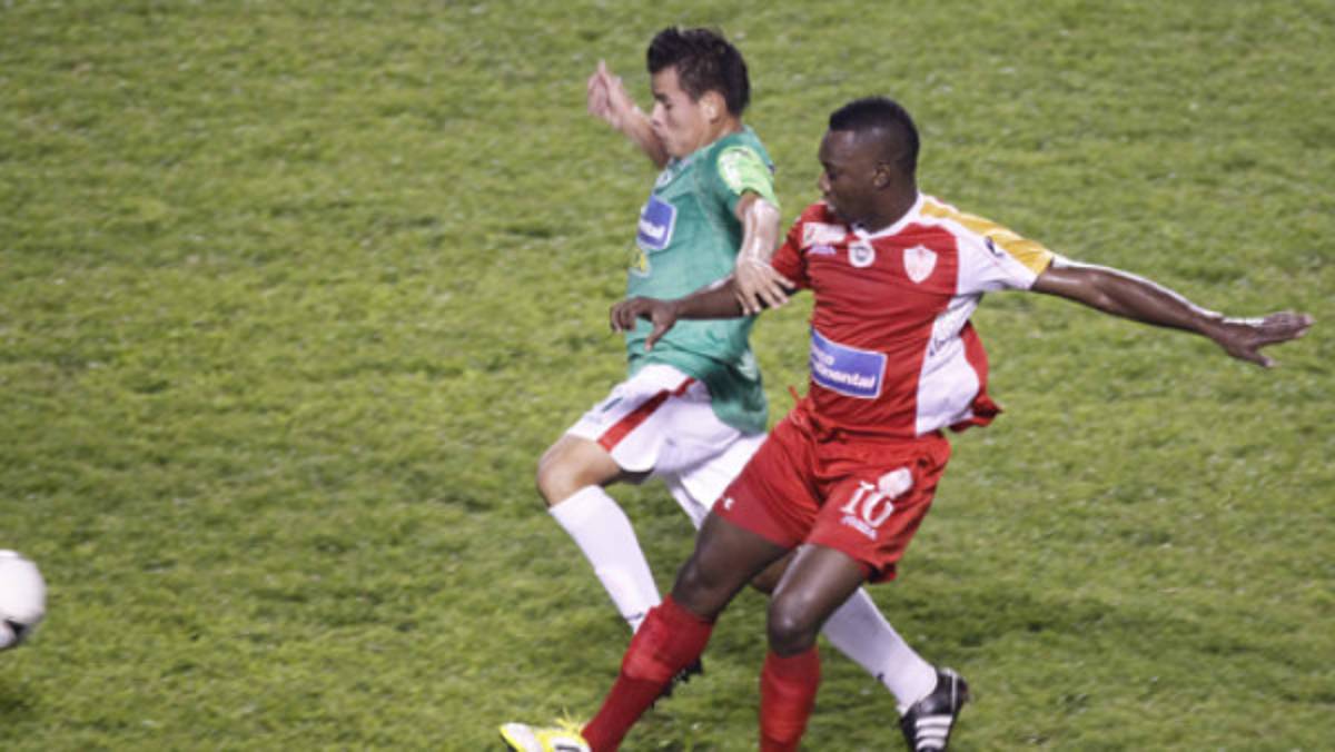 ¿Se debe implementar un Torneo de Copa en Honduras?