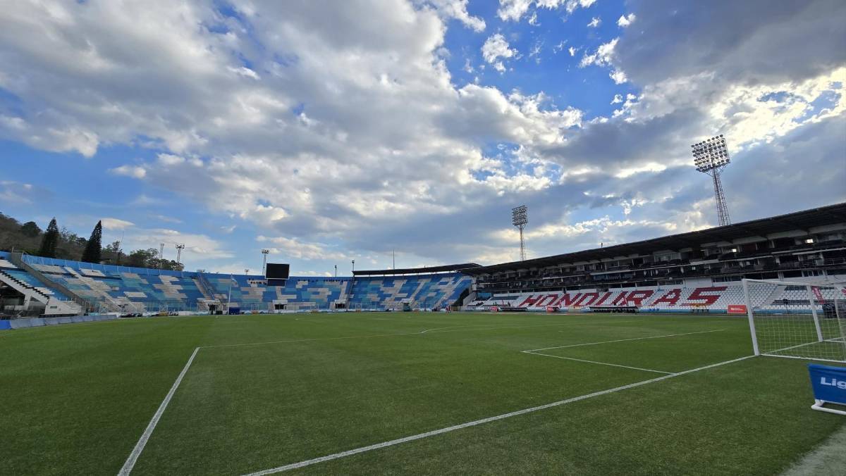 Pedro Troglio, el nuevo rey del Olimpismo y el show de la Ultra Fiel previo al clásico ante Real España en el estadio Nacional