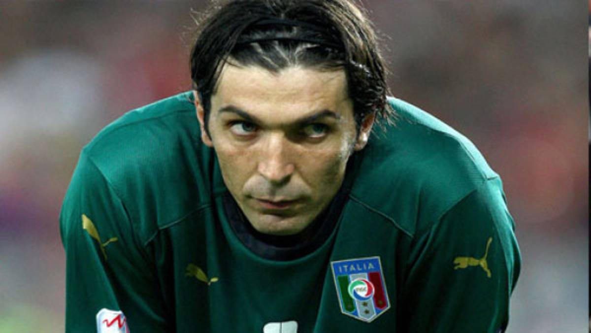 Buffon está en la mira de la policía fiscal italiana