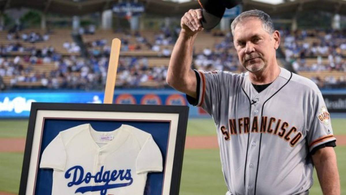 Nuevo home run y su festejo: El hondureño Mauricio Dubón brilló en el Dodger Stadium