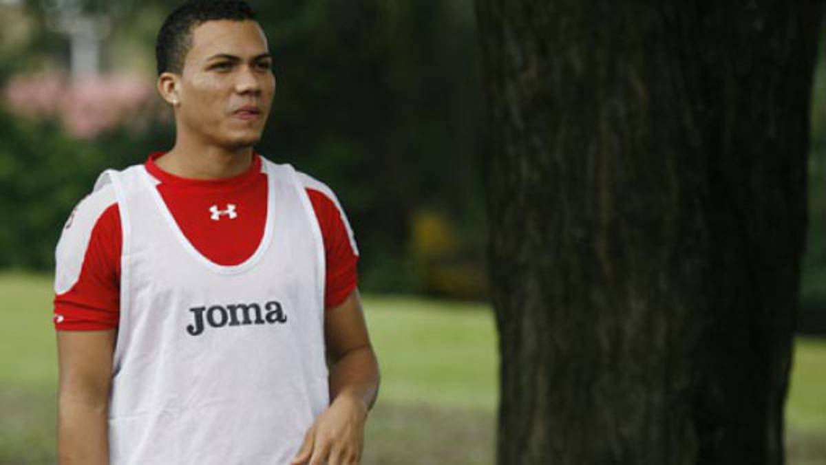 Arnold Peralta ahora quiere irse para Olimpia