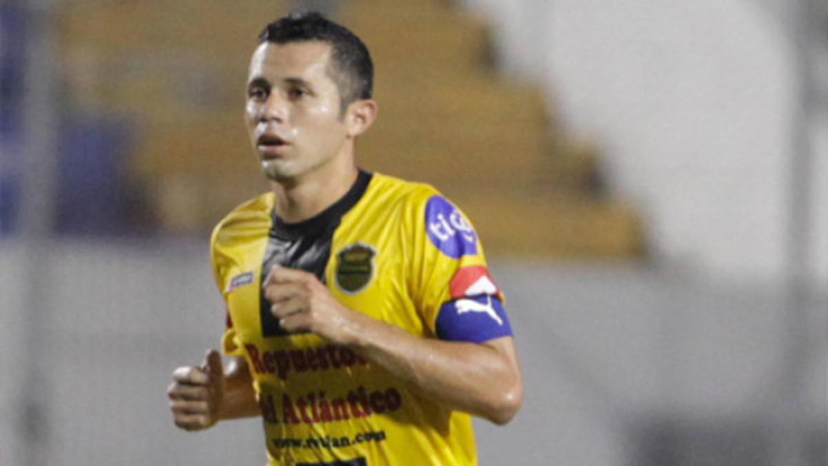 Mejía, el capitán más joven en la historia de la Liga