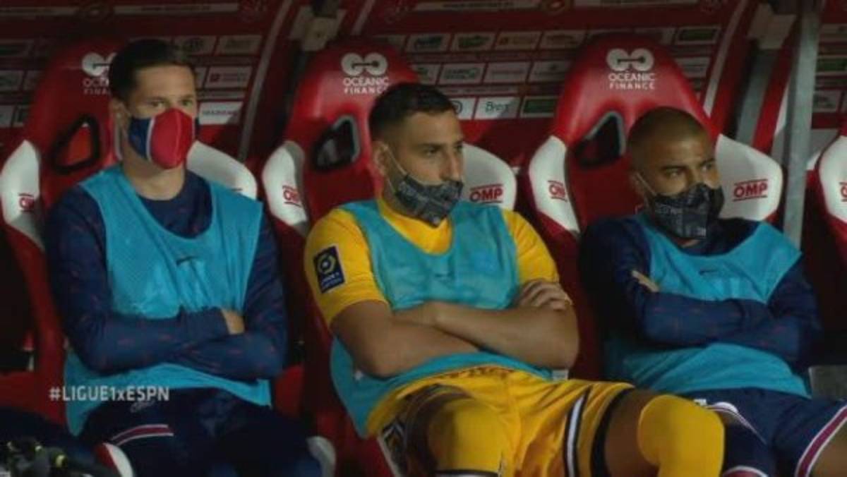 ¿Real Madrid? Bronca de Mbappé tras salir de cambio, abucheado por los hinchas del PSG y la prohibición del Brest por Messi