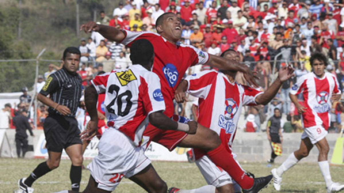 Savio le receta otra derrota al Vida