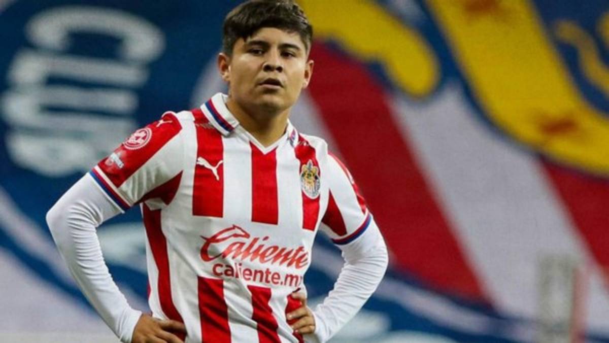 Increíble barrida de Vucetich: Las 12 bajas oficiales de Chivas de cara al Guardianes 2021