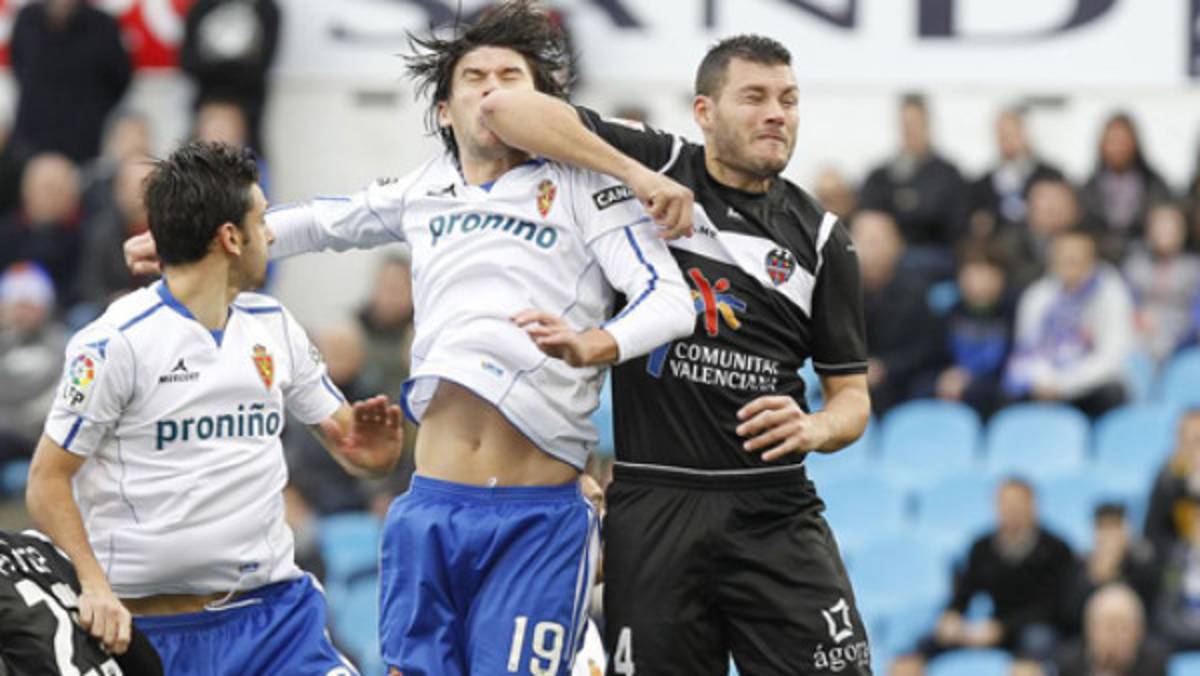 VIDEO: Navarro vuelve a golpear a un rival, tras agresión a Cristiano