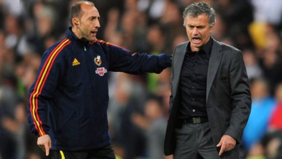 Mourinho: 'Estoy cansado de jugar ante el Barça con 10'