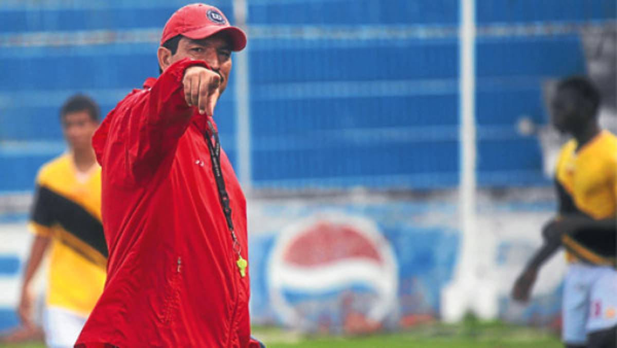 Carlos Martínez: 'Ojalá que esta vez sea la vencida'