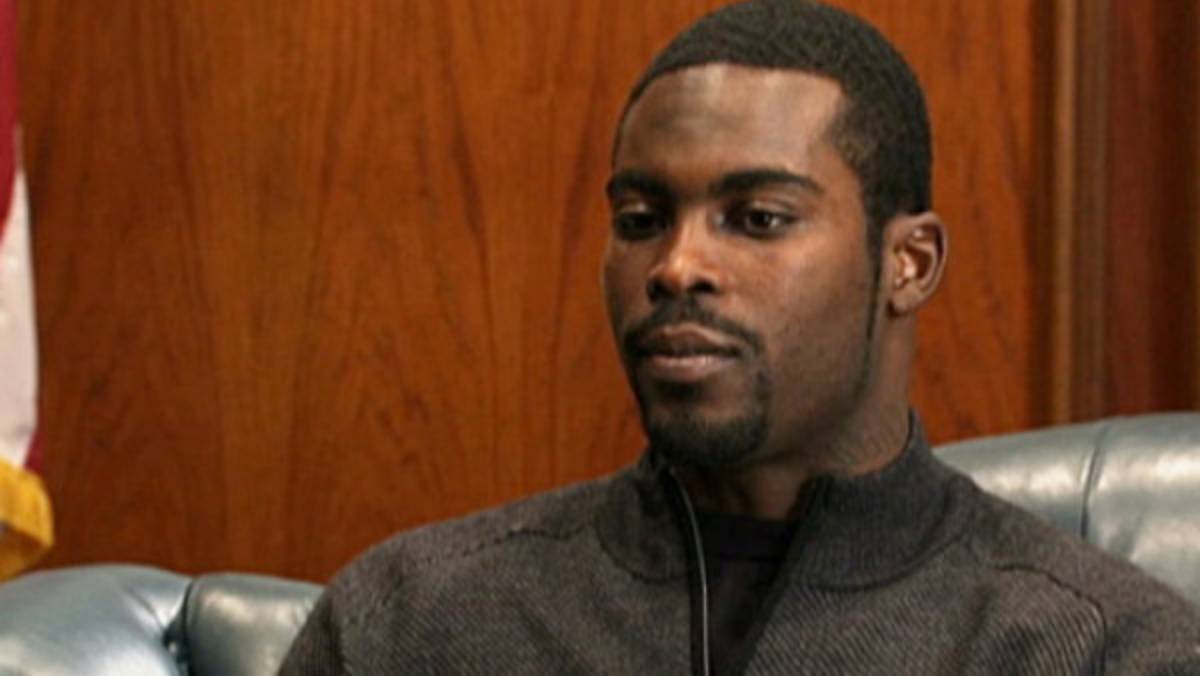 Michael Vick será titular con los Eagles