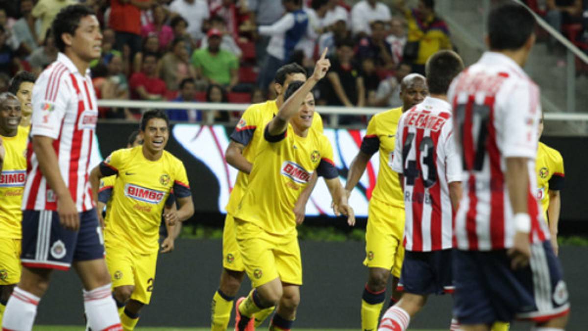 América doblegó a Chivas en su propia casa