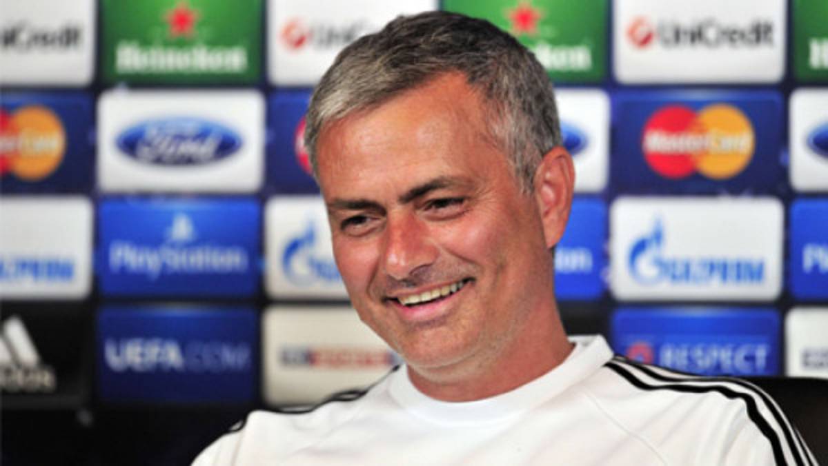 Mourinho saca el humor y hace comparaciones con sus jugadores y equipo