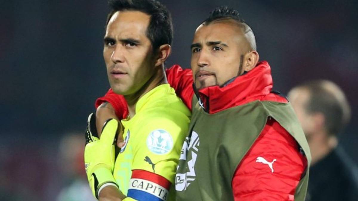 Polémica: Arturo Vidal revela todo y acusa a la mujer de Claudio Bravo de ser una mujer 'chivata'