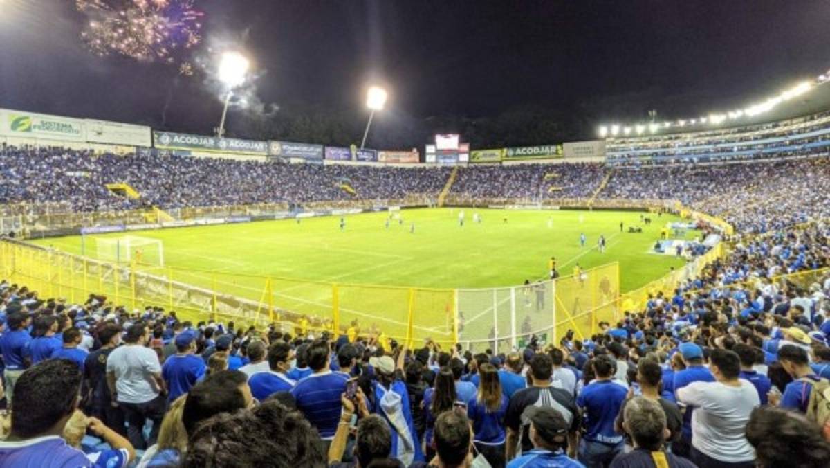 ¿El pasillo del infierno? La razón por la que le llaman ''Vietnam'' a un sector del Estadio Cuscatlán