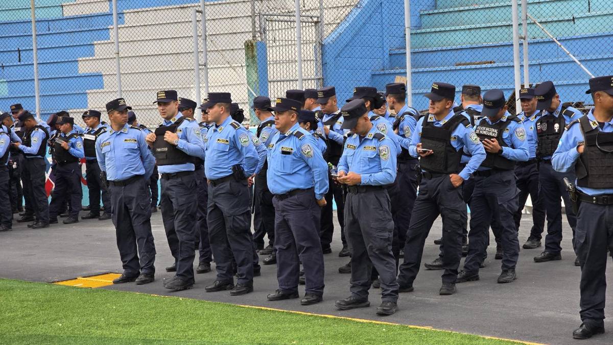Pedro Troglio, el nuevo rey del Olimpismo y el show de la Ultra Fiel previo al clásico ante Real España en el estadio Nacional