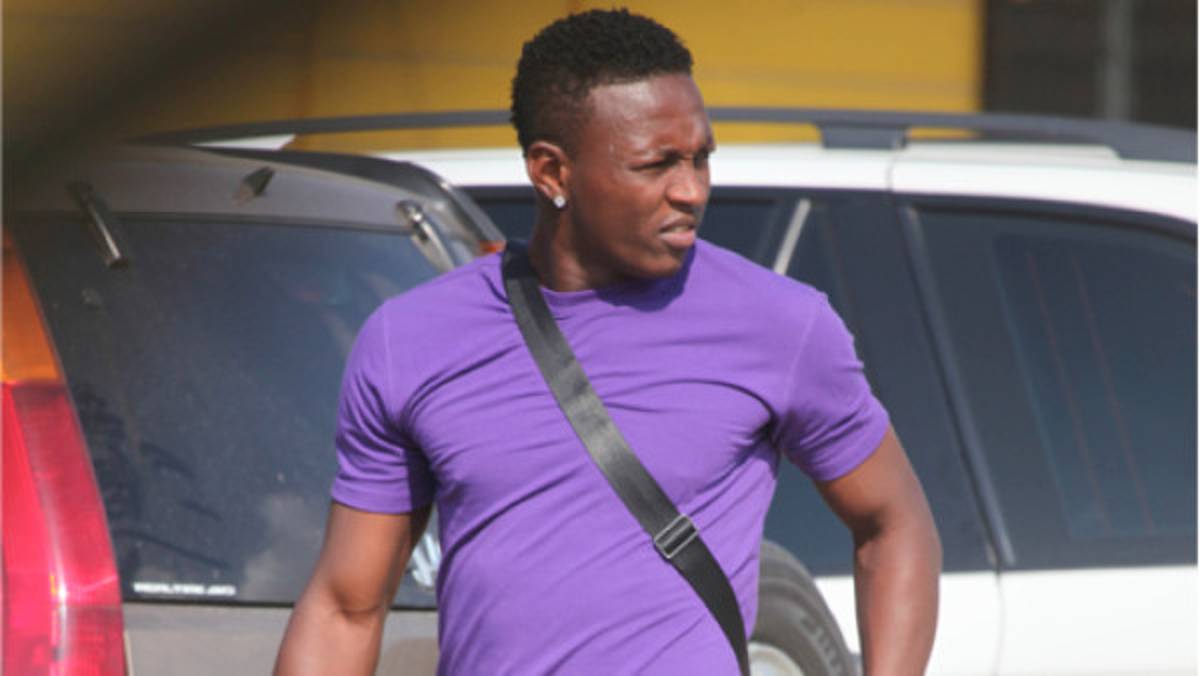 Jhonny Calderón se autodescarta en Real España