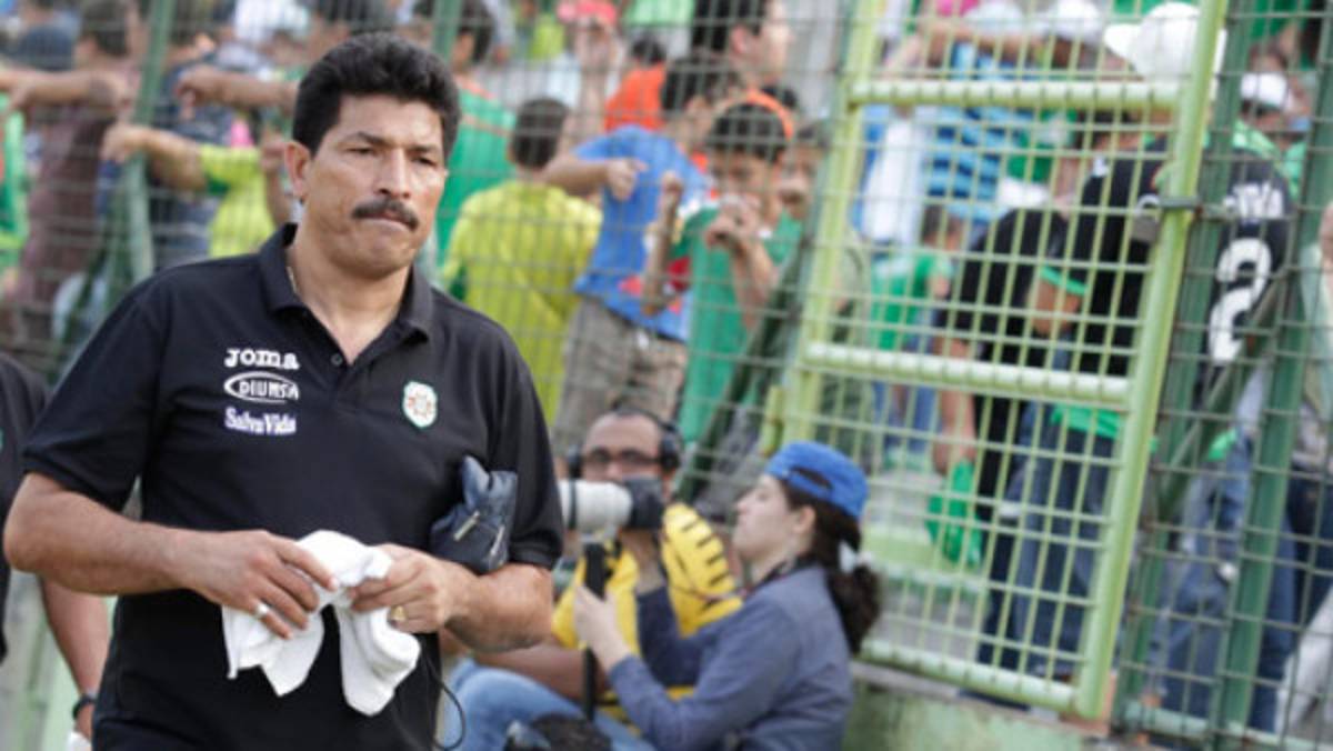 Carlos Martínez: 'No renuncio, no me siento frustrado”