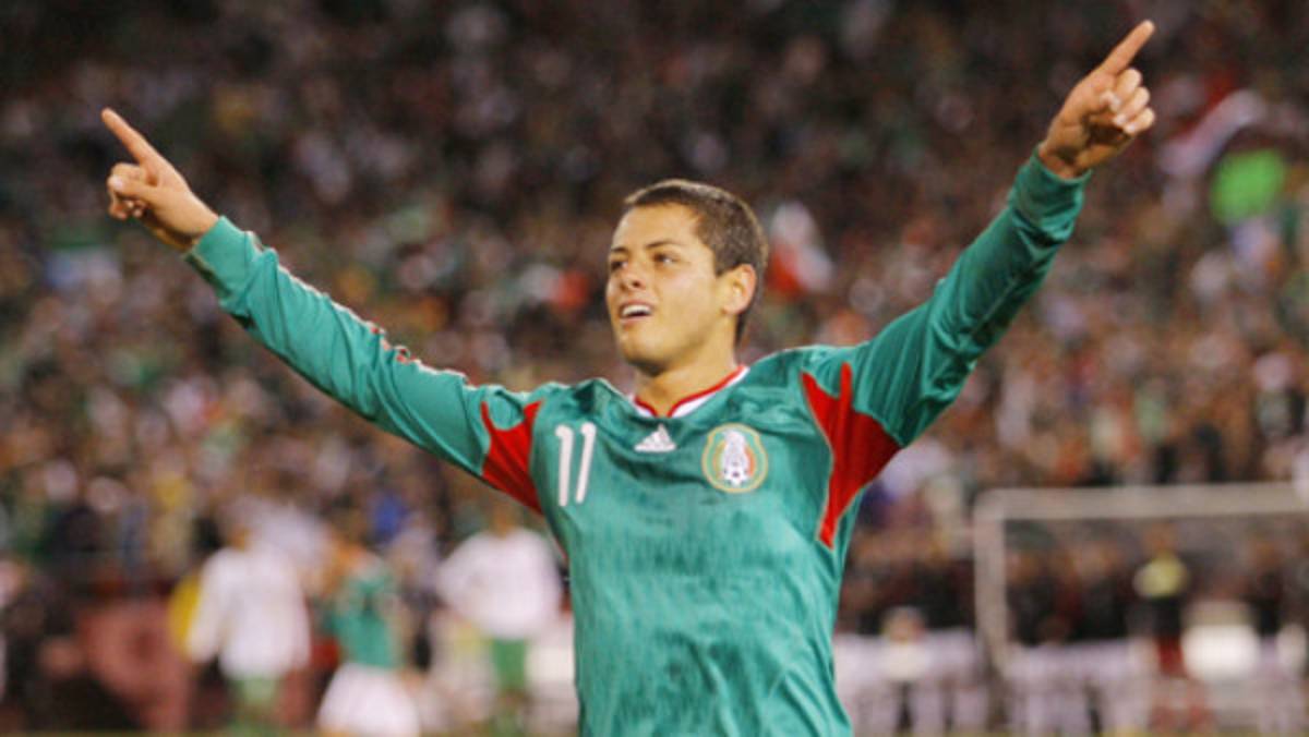 México ya piensa en 'Chicharito' para Juegos Olímpicos de Londres