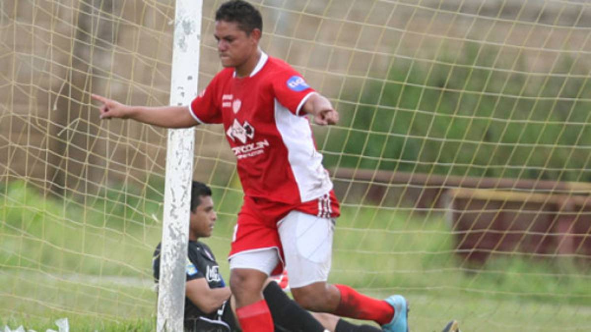 Necaxa sorprendió al Olimpia