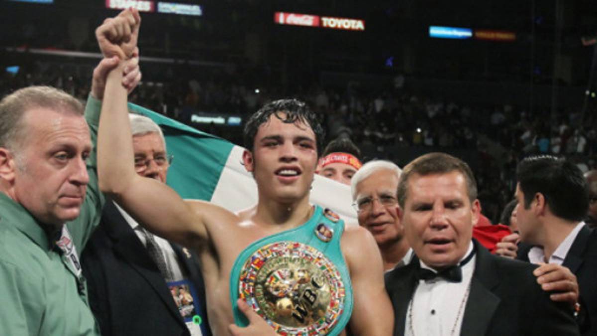 Julio César Chávez, y sigue la leyenda