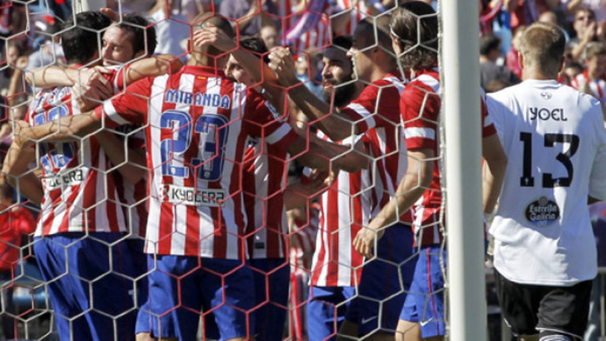Atlético aguanta el ritmo del Barcelona