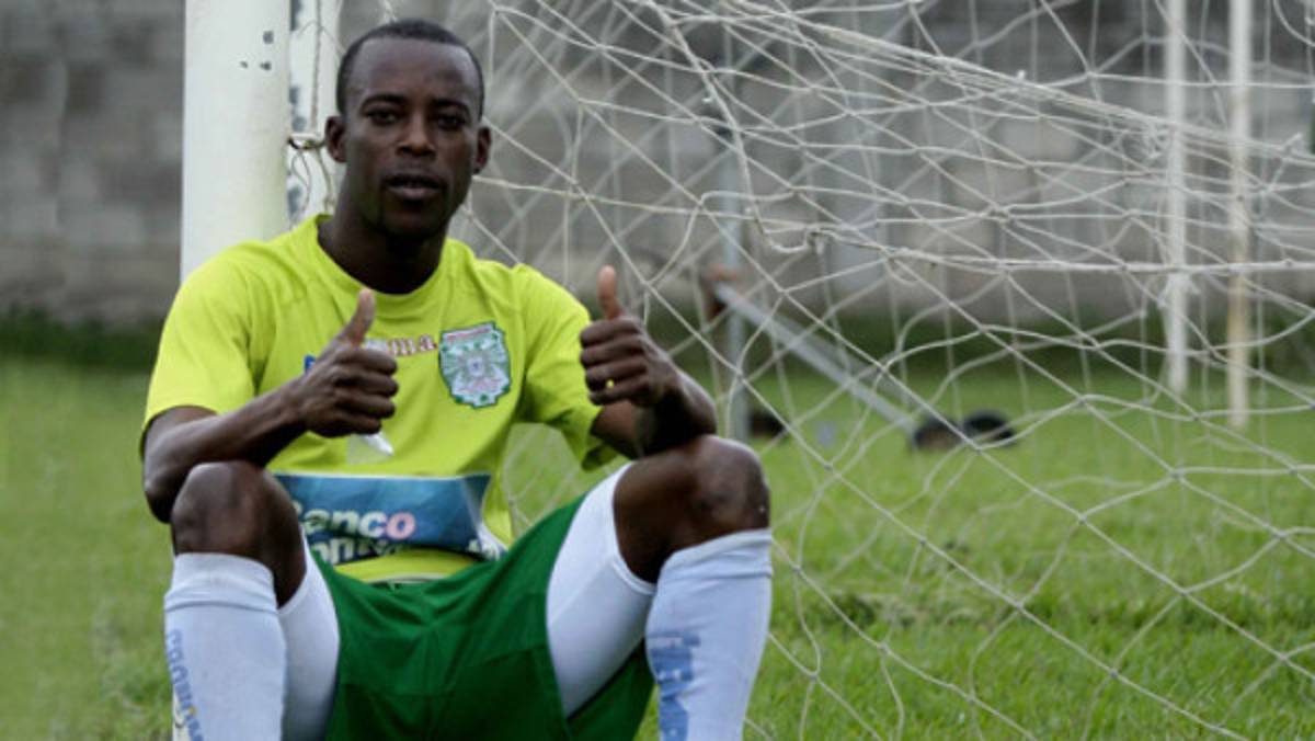 Elroy se declara culpable por derrota del Marathón