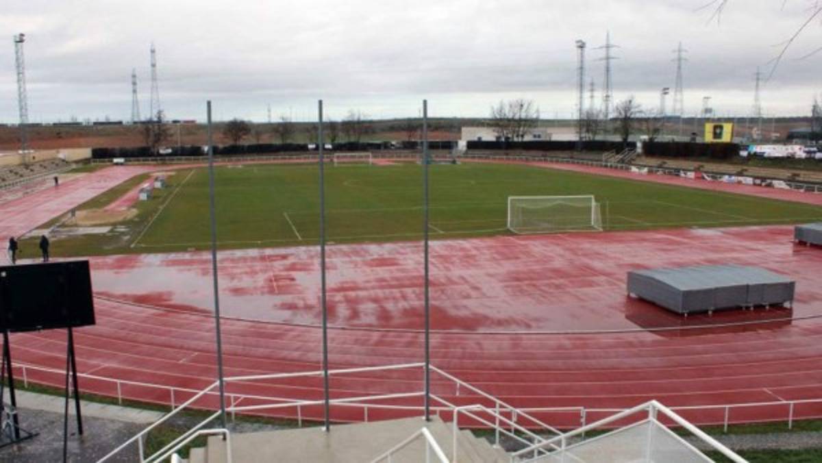 Plan B: El 11 del Real Madrid que jugaría en la humilde cancha del Unionista en Copa del Rey